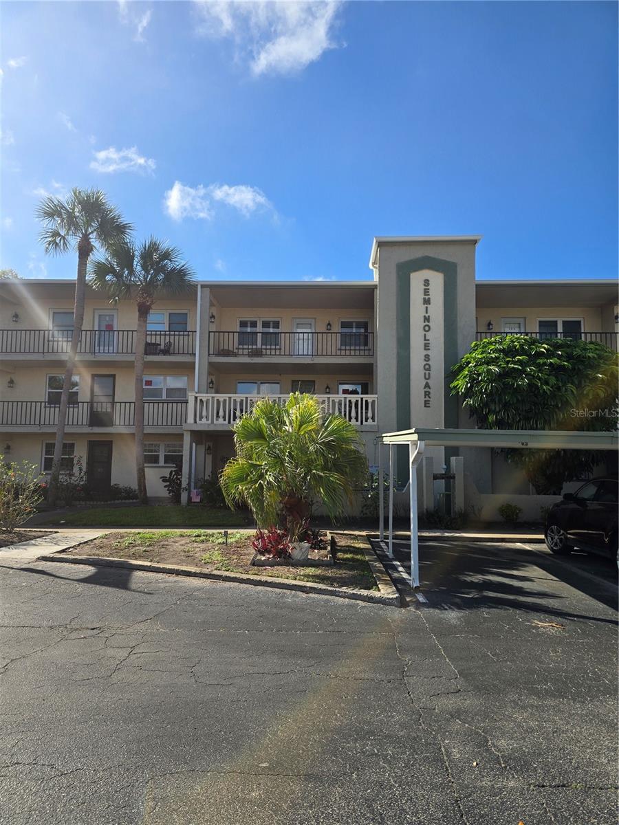 Image 12 of 14 For 11700 Park Boulevard 105