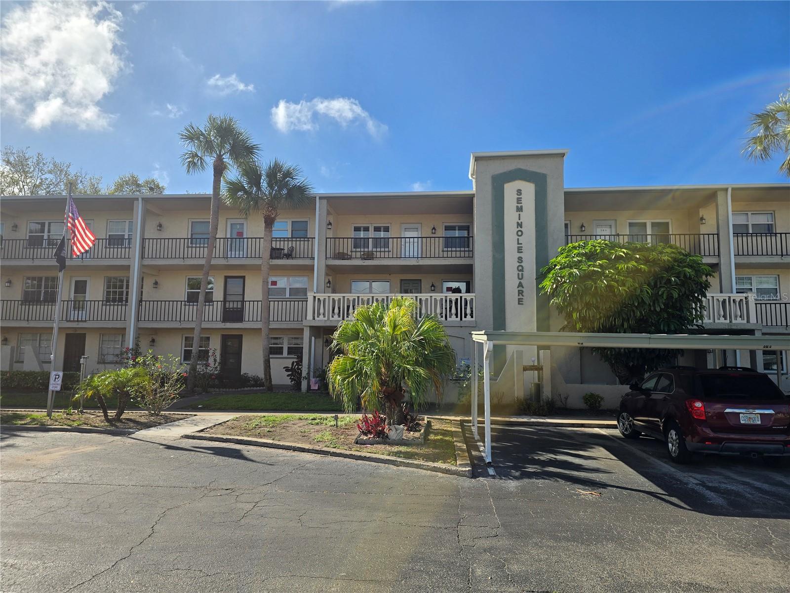 Image 2 of 14 For 11700 Park Boulevard 105