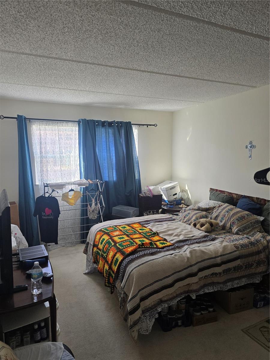 Image 7 of 14 For 11700 Park Boulevard 105