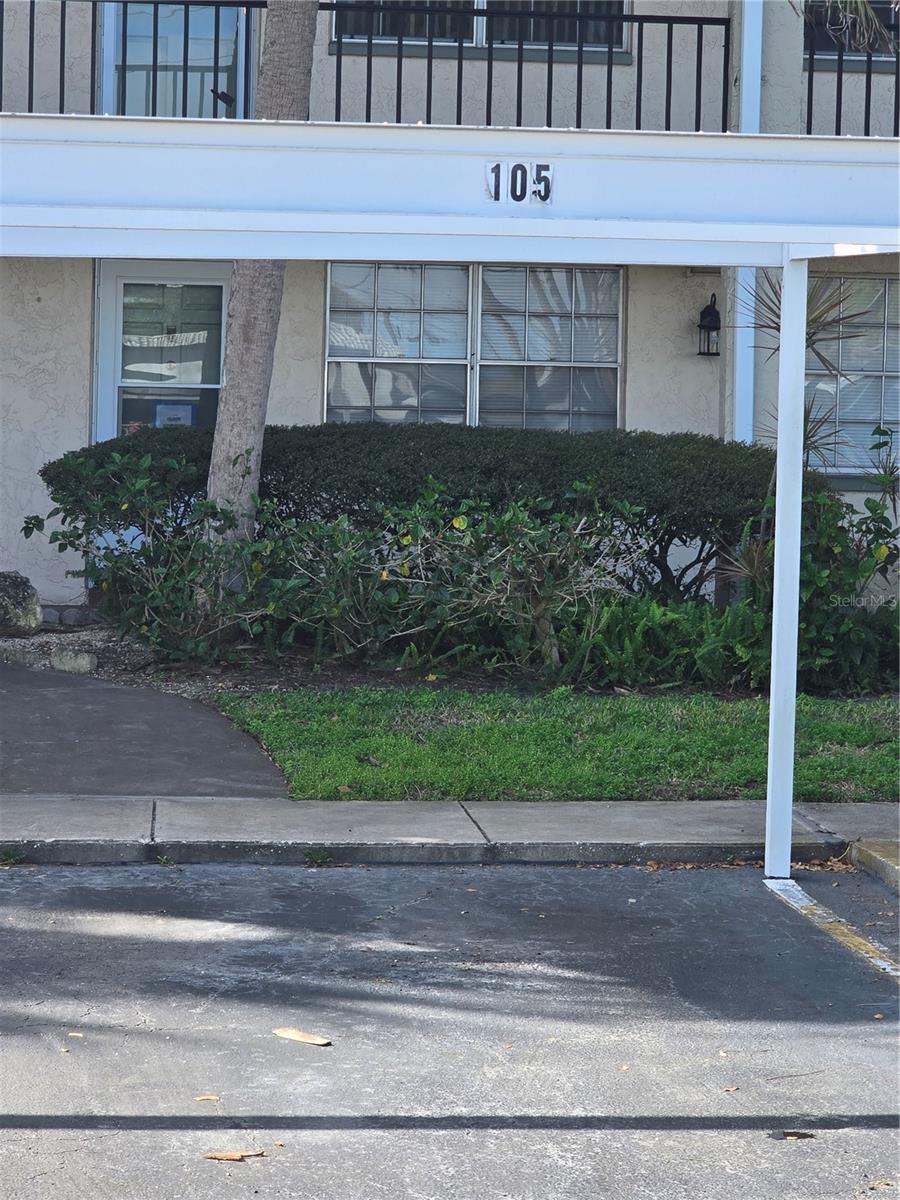 Image 9 of 14 For 11700 Park Boulevard 105