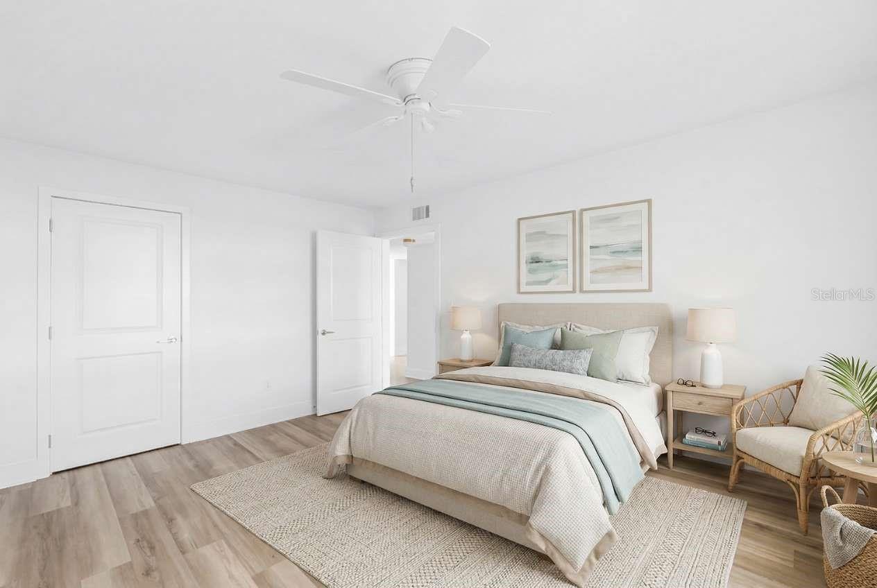 Image 30 of 48 For 509 Plaza Seville Court 19