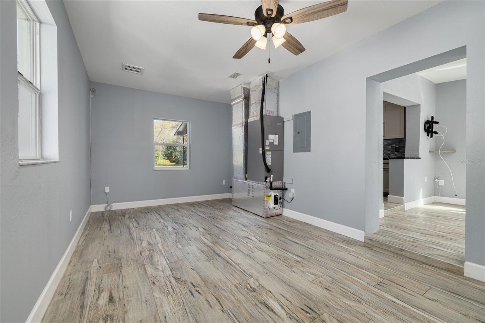 Image 24 of 48 For 4608 30th Avenue N