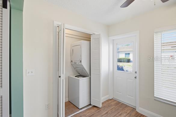 Image 10 of 21 For 1632 Lake Avenue 3