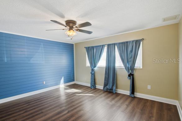 Image 15 of 21 For 1632 Lake Avenue 3