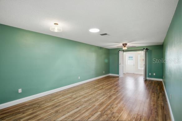 Image 9 of 21 For 1632 Lake Avenue 3