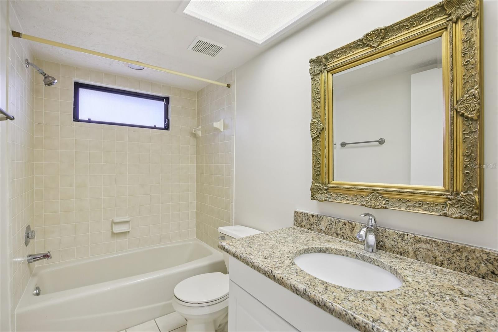 Image 25 of 61 For 17913 Clear Lake Drive