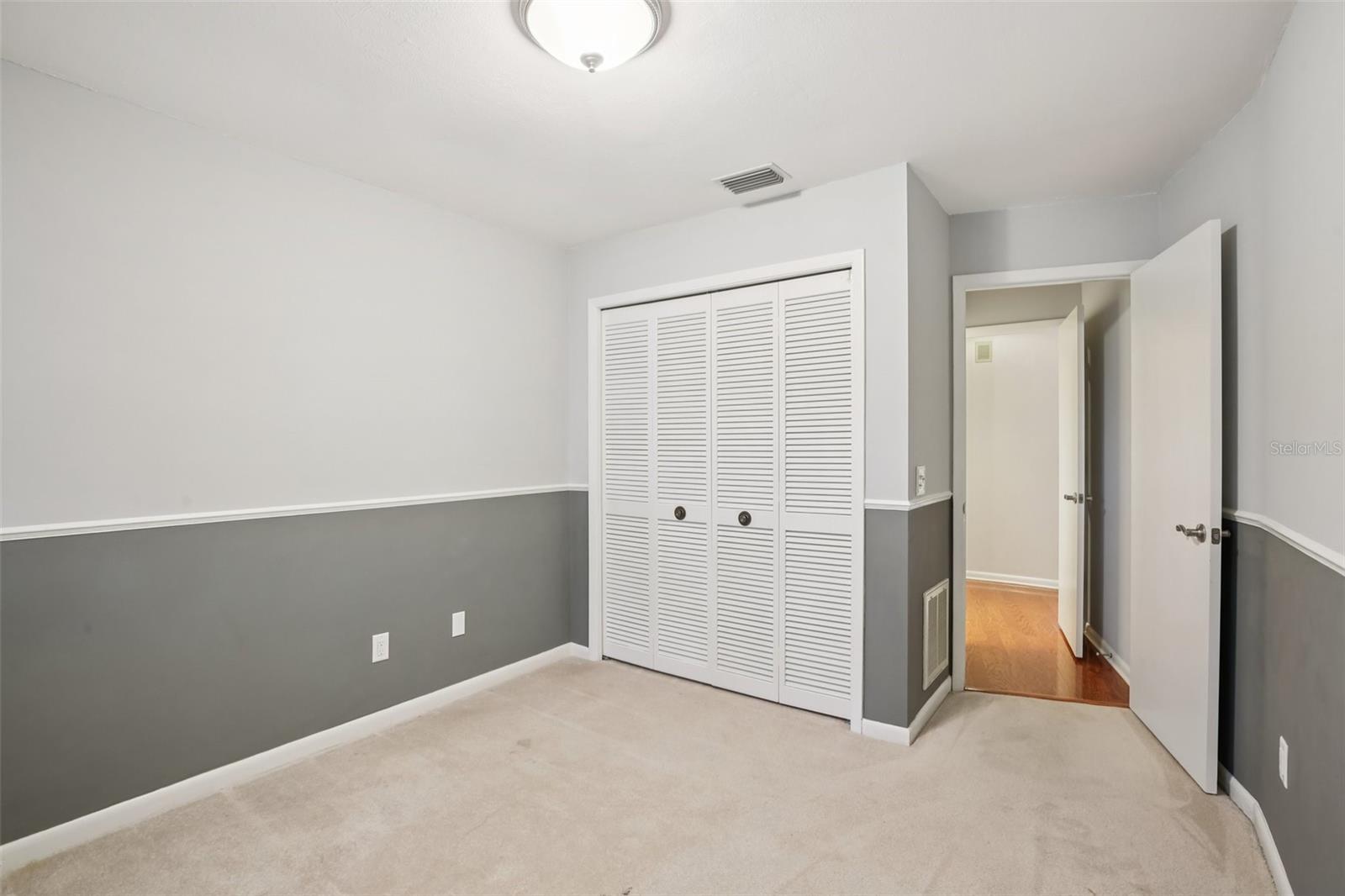 Image 32 of 61 For 17913 Clear Lake Drive