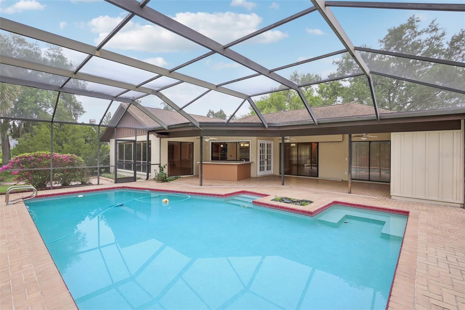 Image 45 of 61 For 17913 Clear Lake Drive