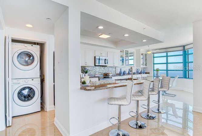 Image 12 of 85 For 1520 Gulf Boulevard 1602