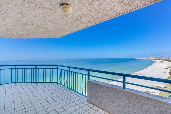 Image 29 of 85 For 1520 Gulf Boulevard 1602