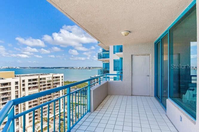 Image 31 of 85 For 1520 Gulf Boulevard 1602