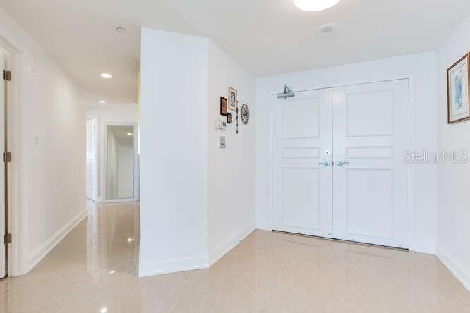 Image 33 of 85 For 1520 Gulf Boulevard 1602