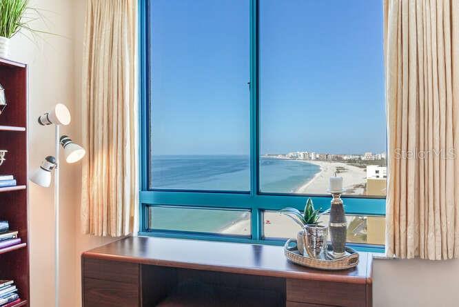 Image 35 of 85 For 1520 Gulf Boulevard 1602