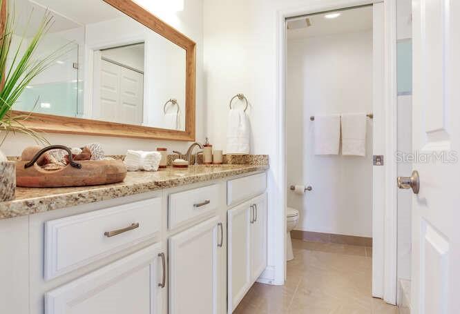 Image 37 of 85 For 1520 Gulf Boulevard 1602