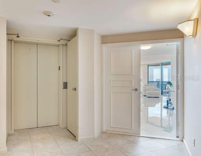 Image 54 of 85 For 1520 Gulf Boulevard 1602