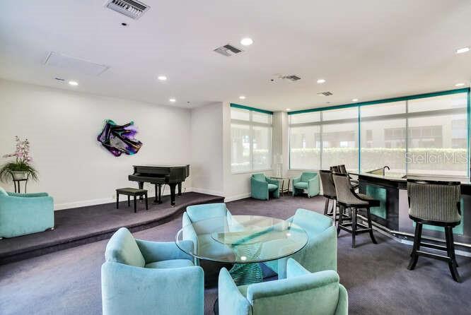 Image 67 of 85 For 1520 Gulf Boulevard 1602