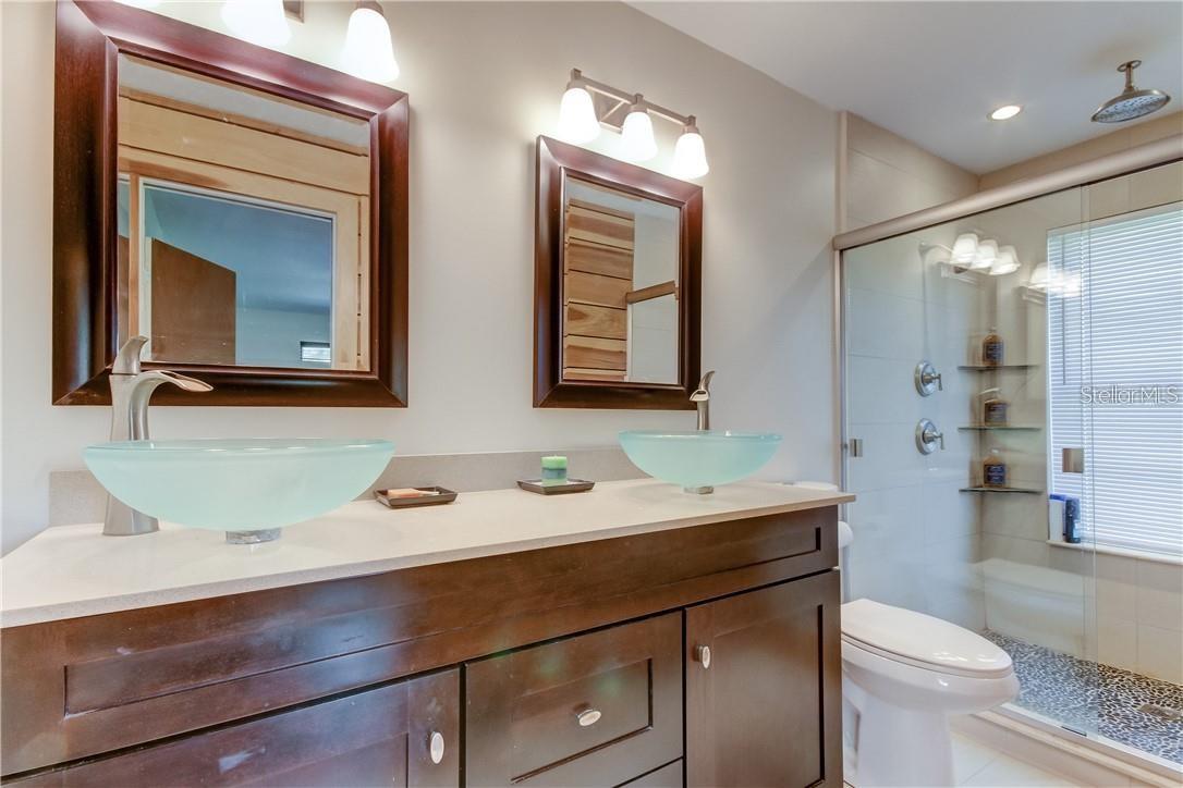 Image 26 of 37 For 9030 Bullrush Court