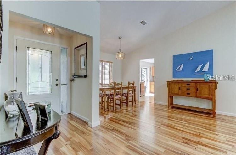 Image 5 of 37 For 9030 Bullrush Court