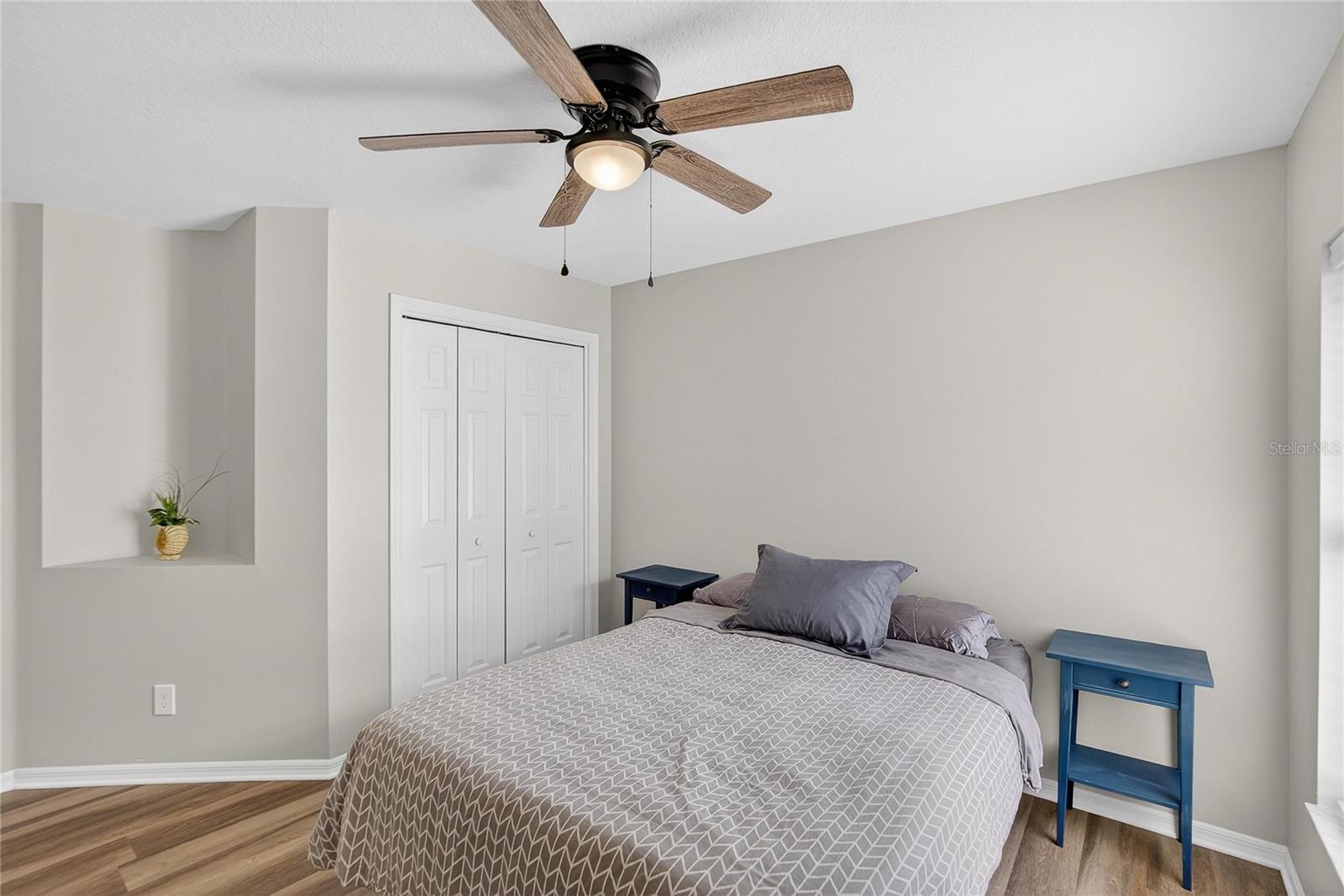 Image 35 of 62 For 702 Tuscanny Street