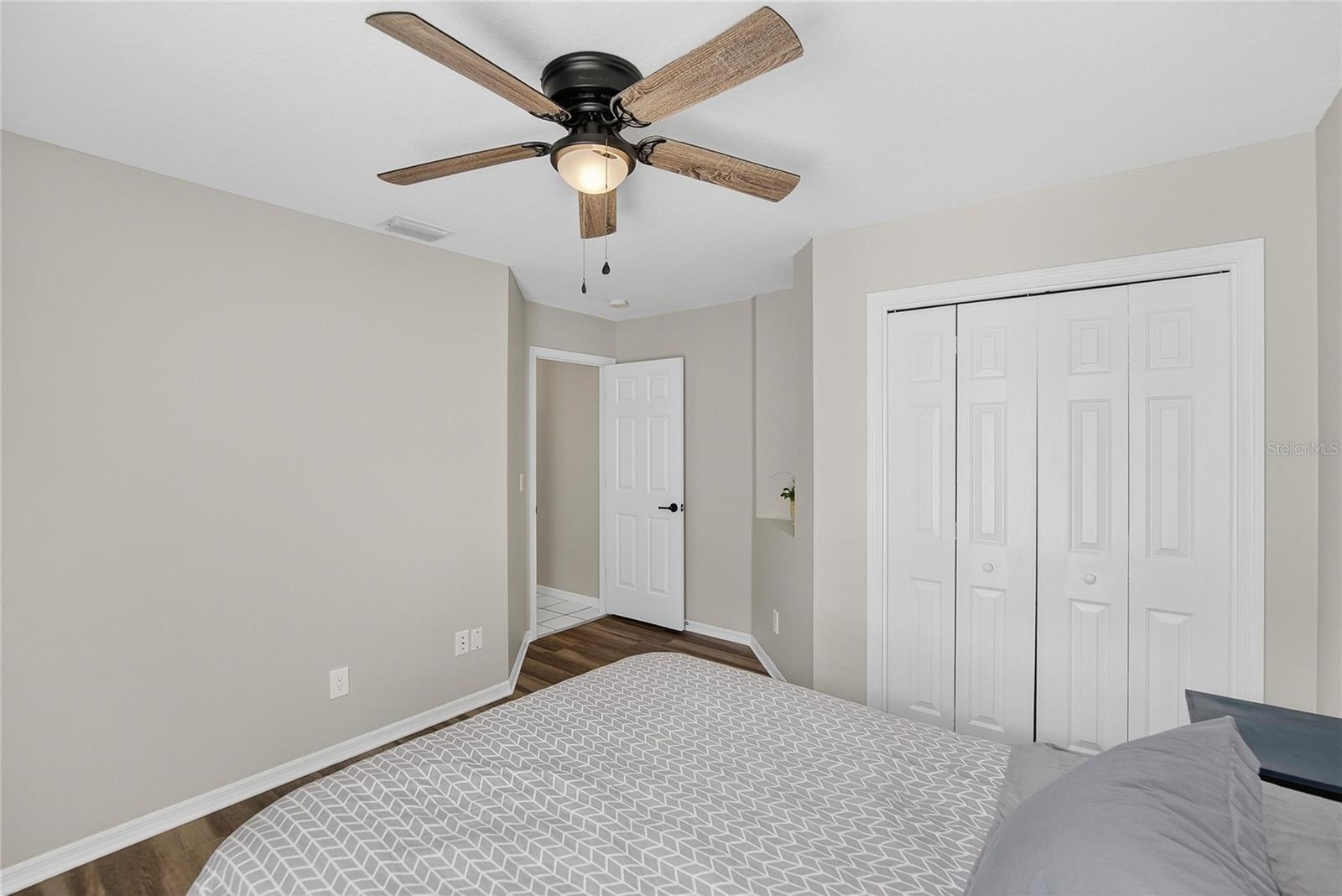 Image 36 of 62 For 702 Tuscanny Street