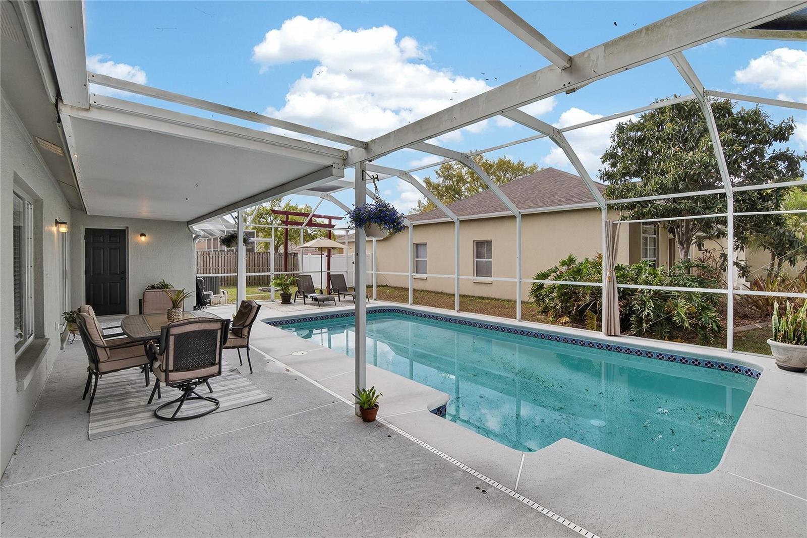 Image 41 of 62 For 702 Tuscanny Street