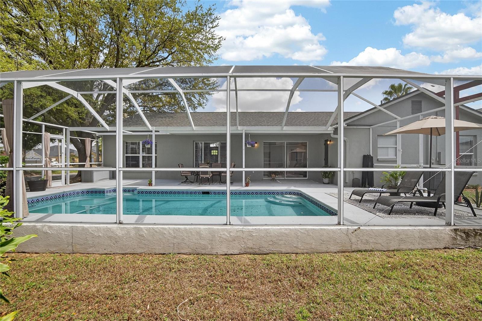 Image 45 of 62 For 702 Tuscanny Street