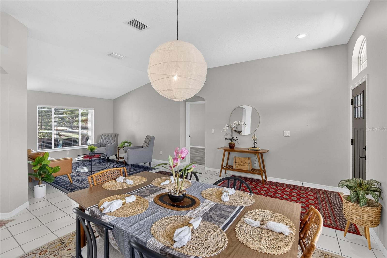 Image 9 of 62 For 702 Tuscanny Street