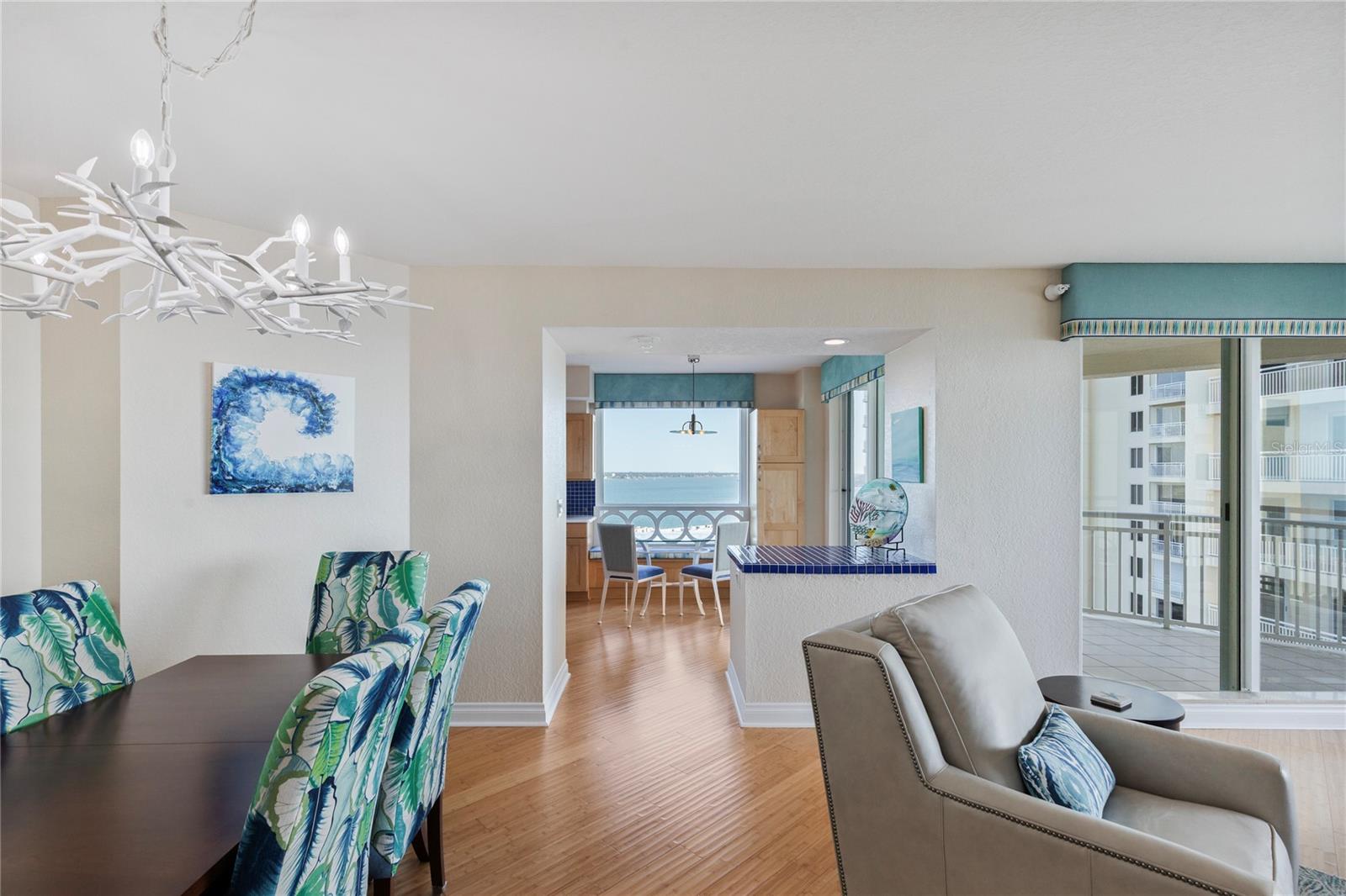 Image 12 of 54 For 1180 Gulf Boulevard 1105