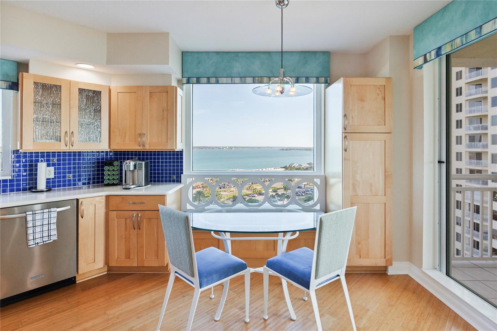 Image 13 of 54 For 1180 Gulf Boulevard 1105