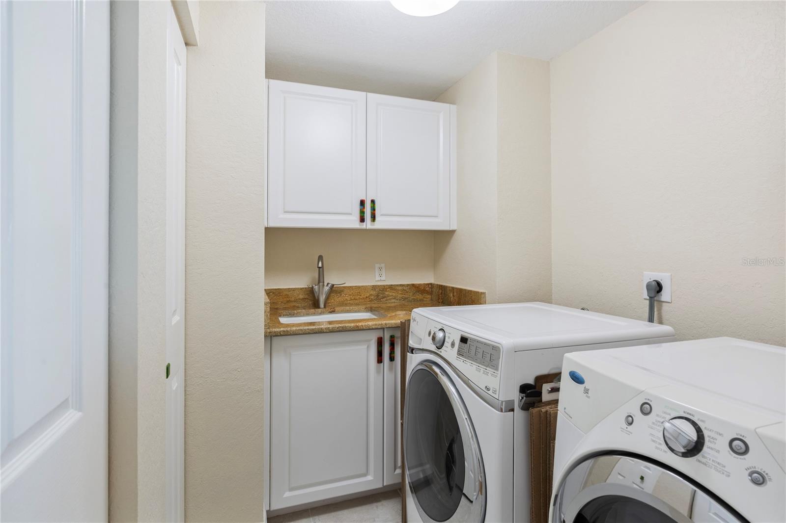 Image 34 of 54 For 1180 Gulf Boulevard 1105