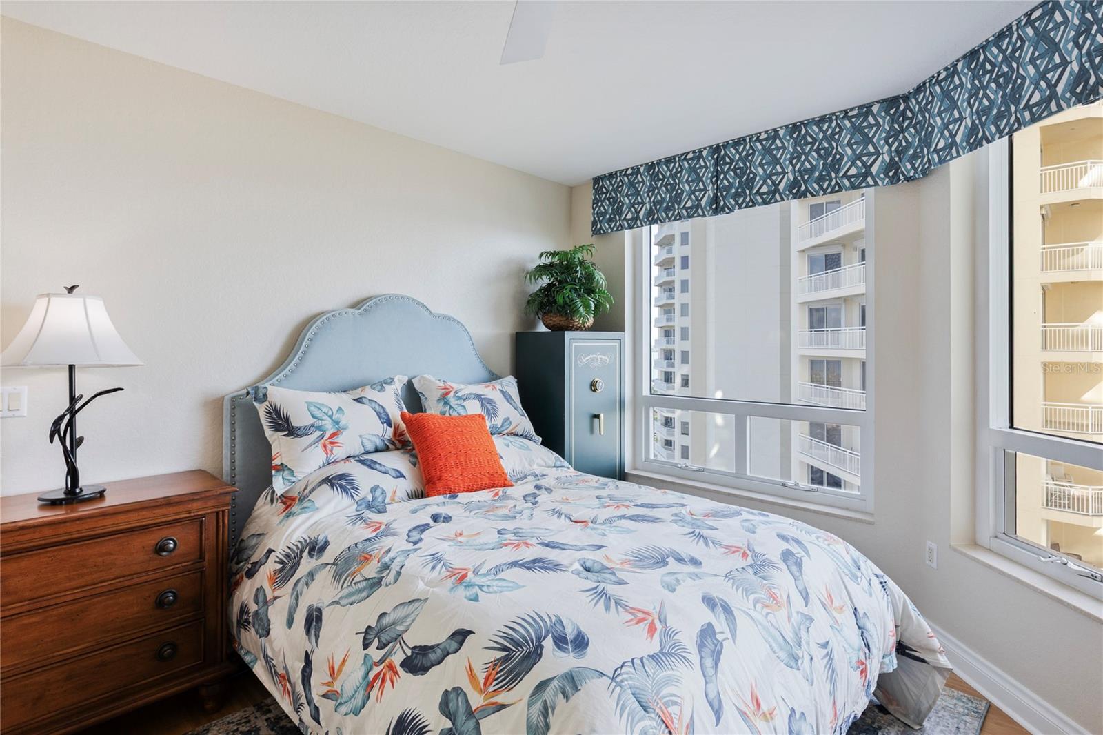 Image 38 of 54 For 1180 Gulf Boulevard 1105