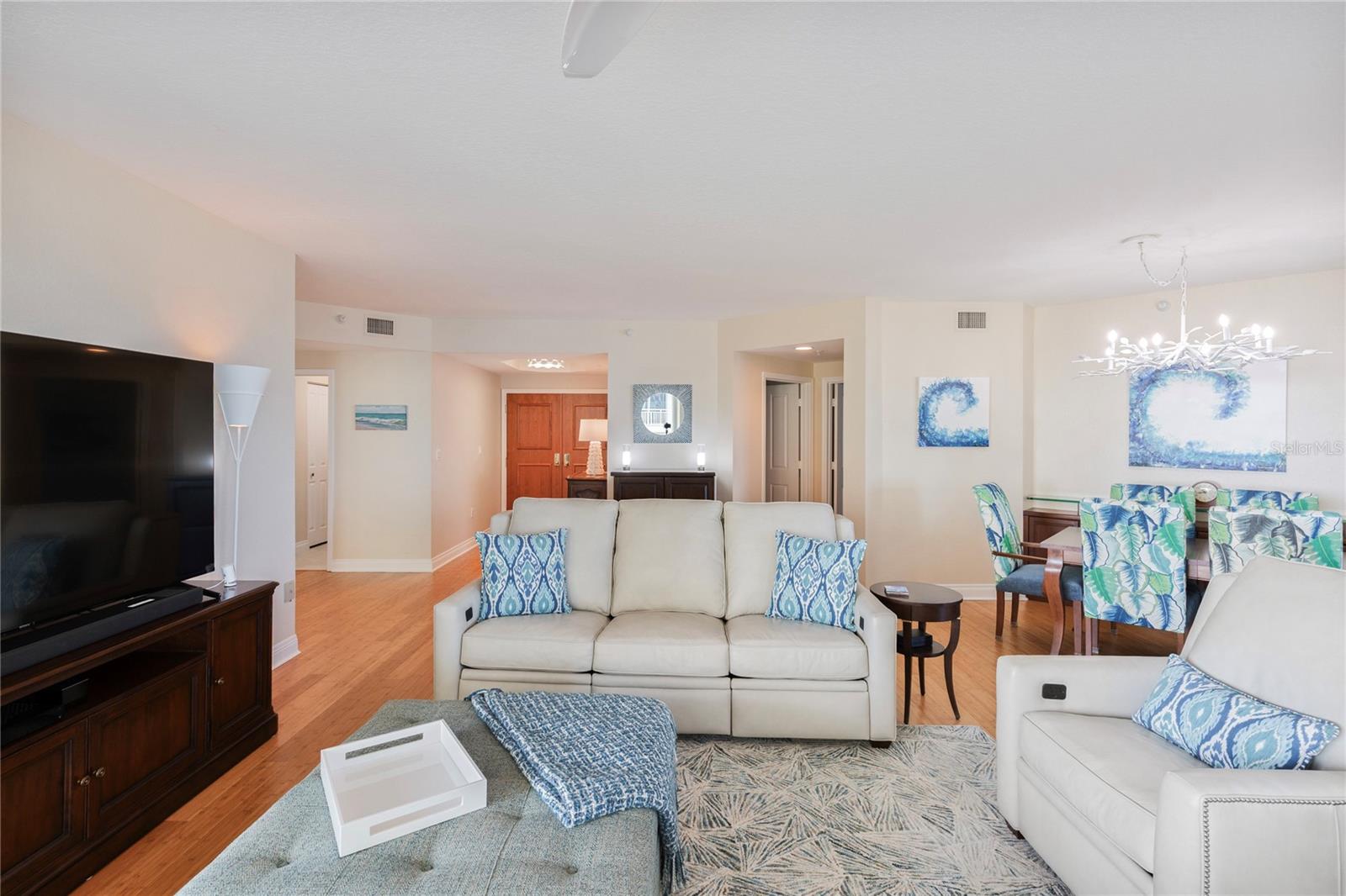 Image 8 of 54 For 1180 Gulf Boulevard 1105