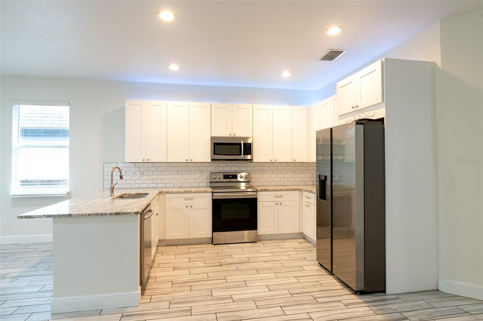 Image 4 of 26 For 2029 New Orleans Avenue