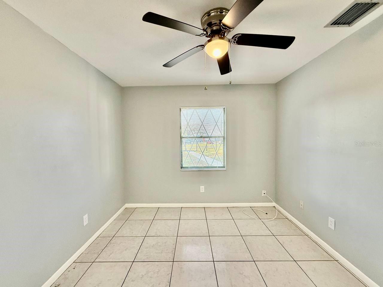 Image 13 of 19 For 10812 Hannaway Drive B