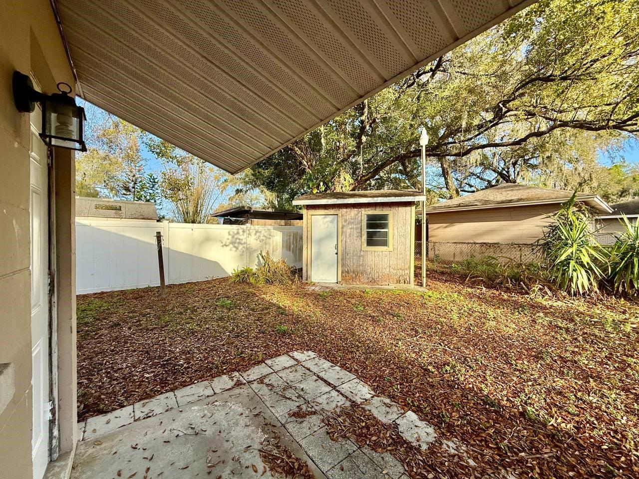 Image 17 of 19 For 10812 Hannaway Drive B