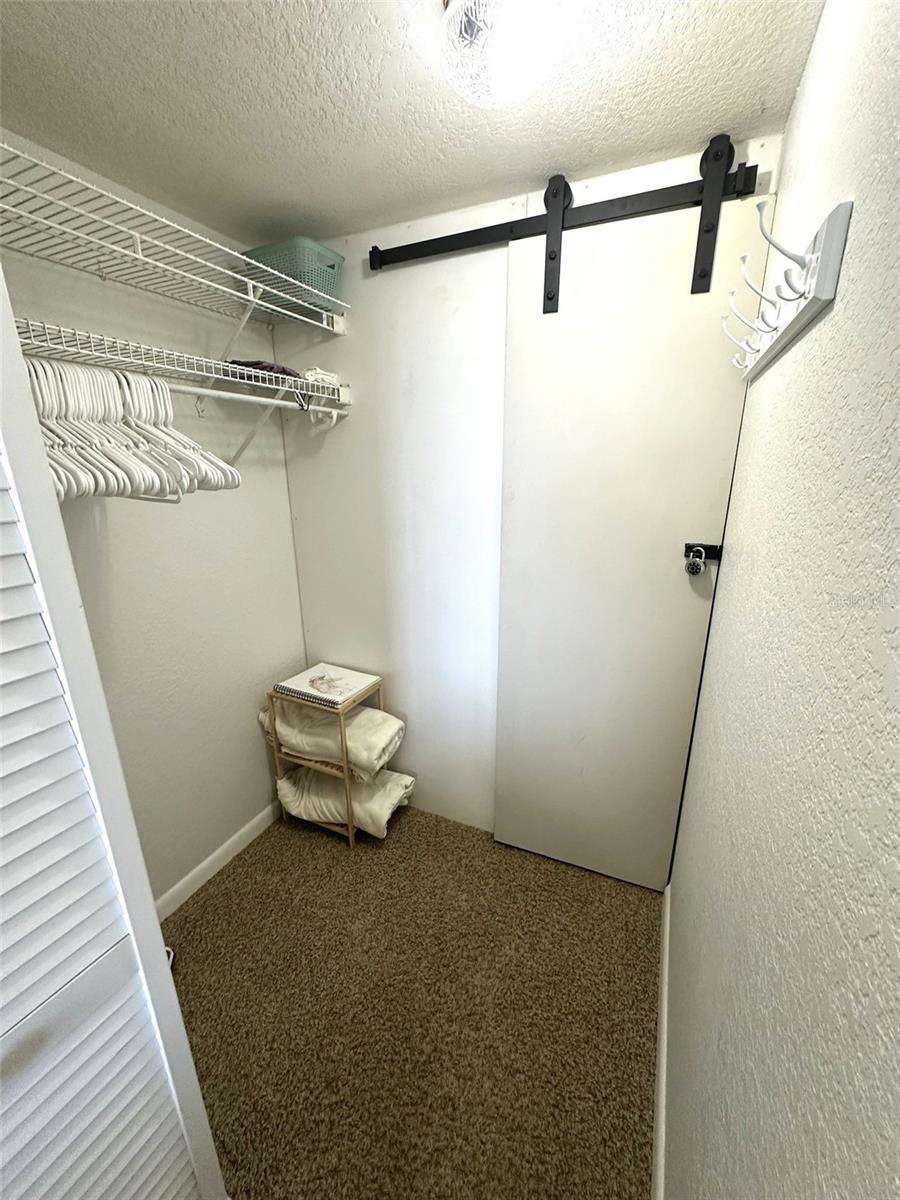 Image 18 of 23 For 6081 Bahia Del Mar Circle 154