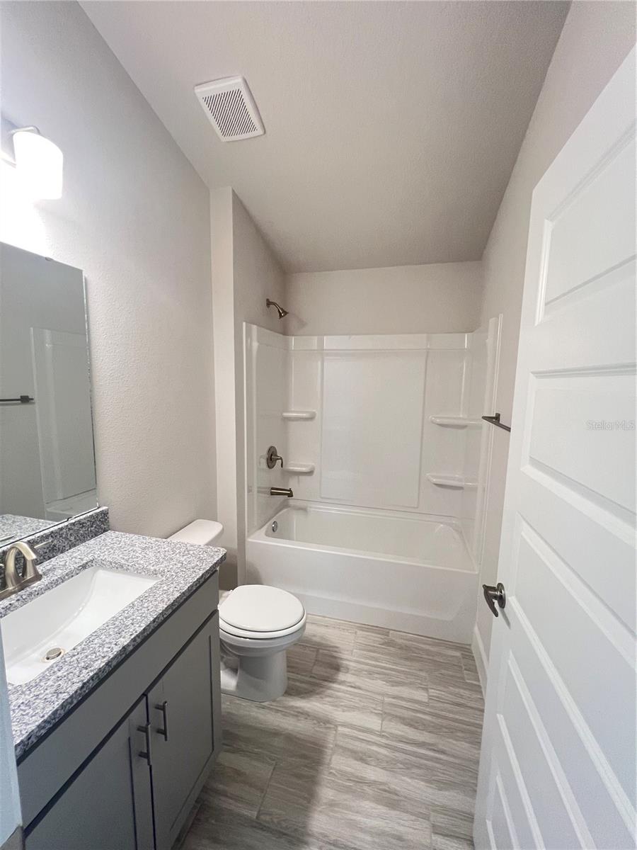 Image 10 of 28 For 13064 Kent Bradley Street