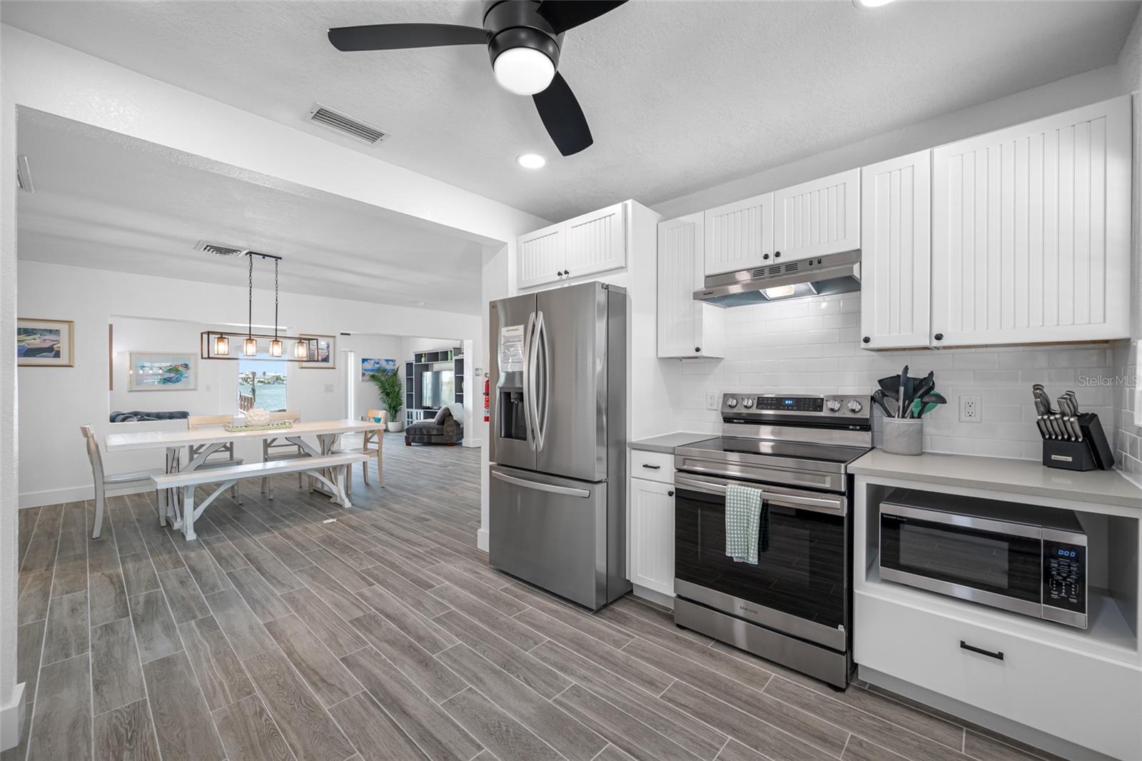 Image 21 of 55 For 404 18th Avenue