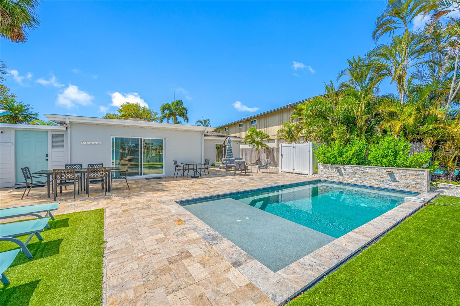 Image 39 of 55 For 404 18th Avenue