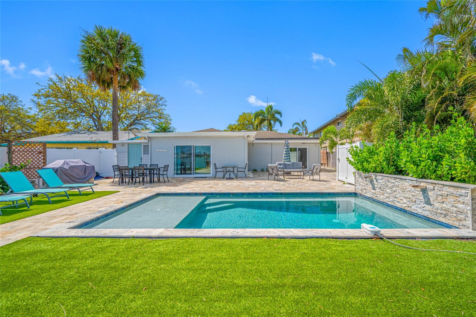 Image 41 of 55 For 404 18th Avenue