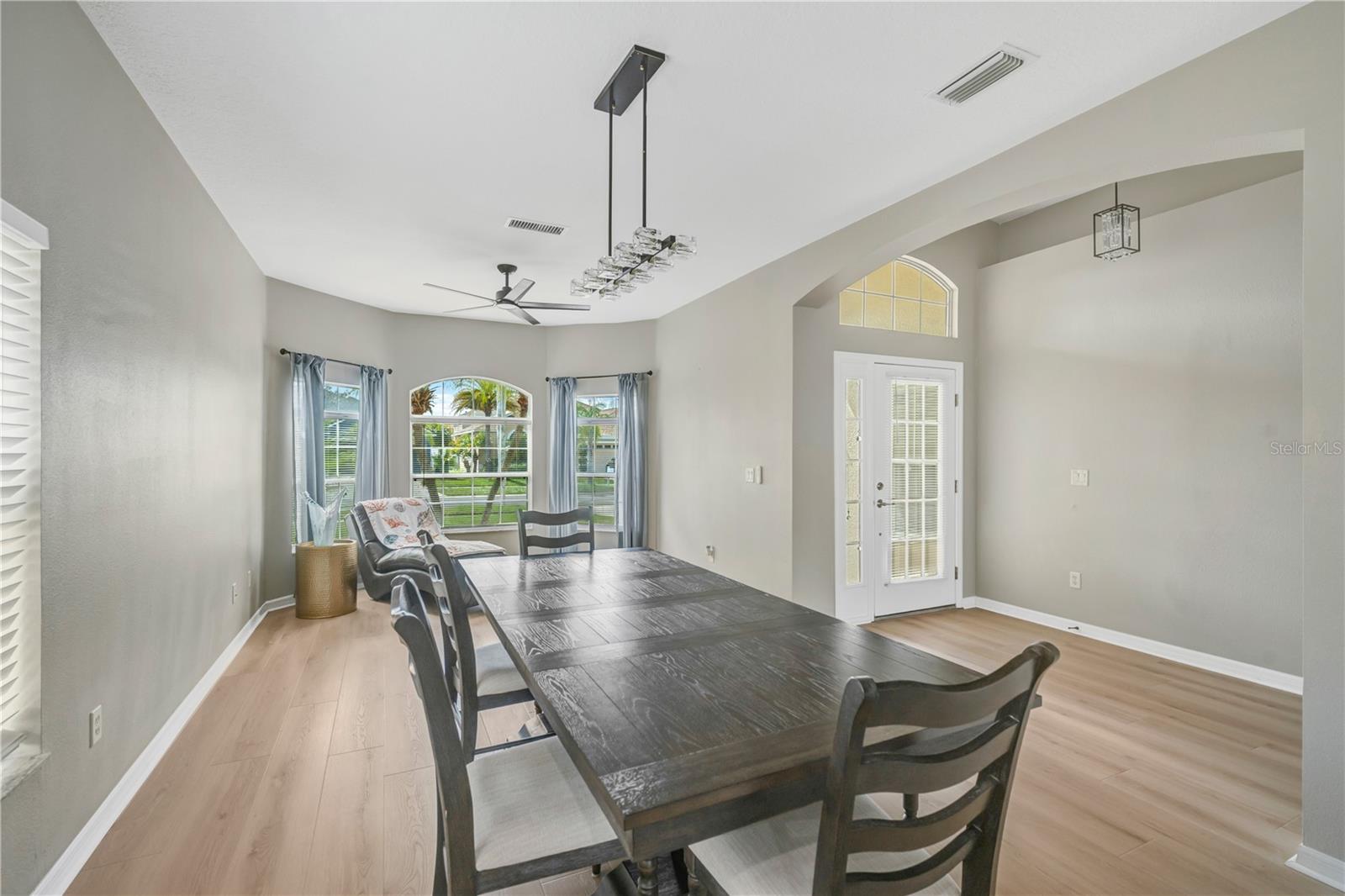 Image 12 of 61 For 1834 Mira Lago Circle