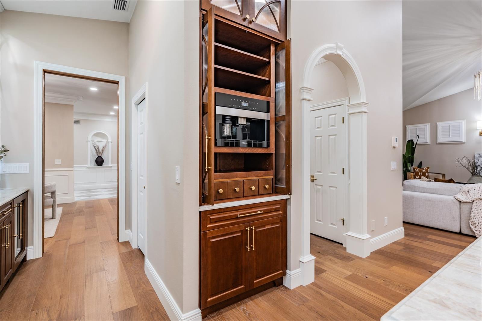 Image 31 of 97 For 2870 Cobblestone Drive