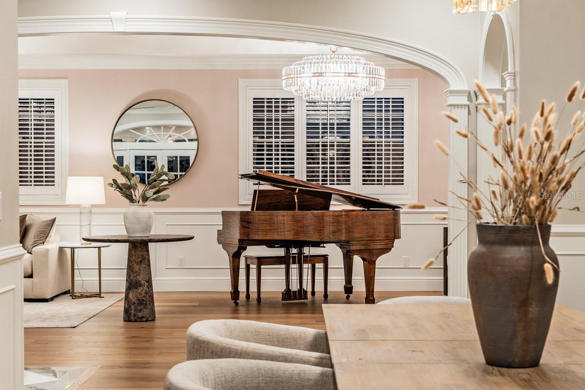 Image 6 of 97 For 2870 Cobblestone Drive