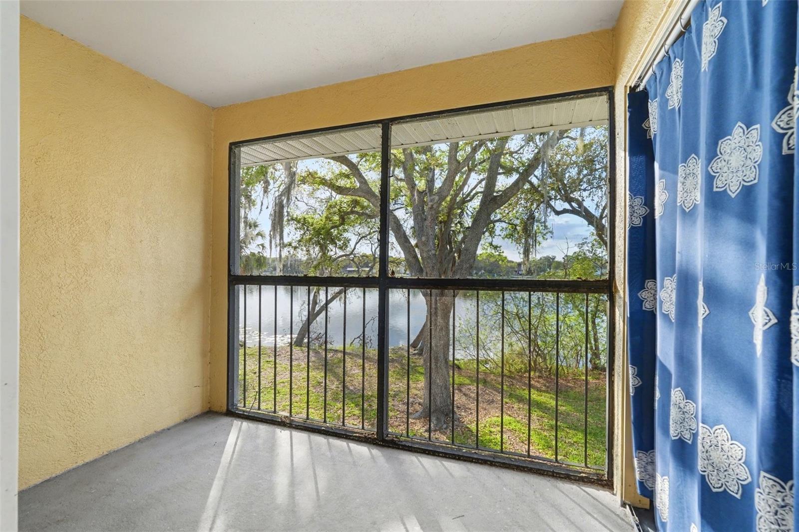 Image 27 of 40 For 7218 Bank Drive 205