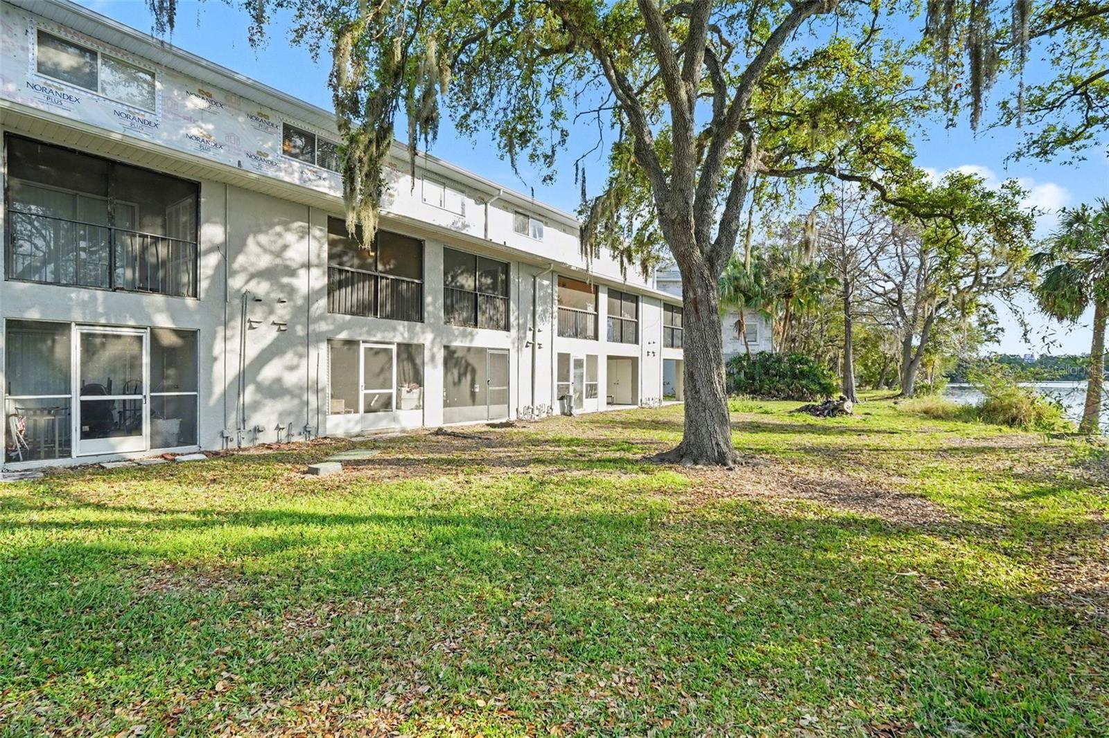 Image 30 of 40 For 7218 Bank Drive 205