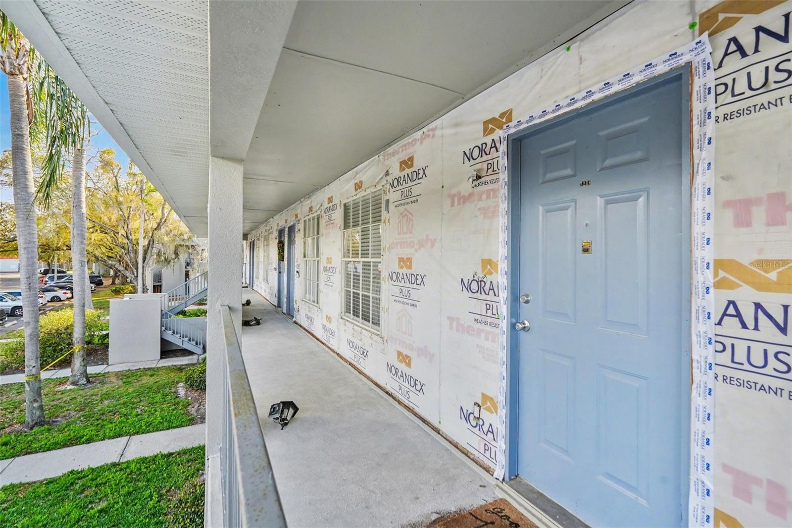 Image 4 of 40 For 7218 Bank Drive 205