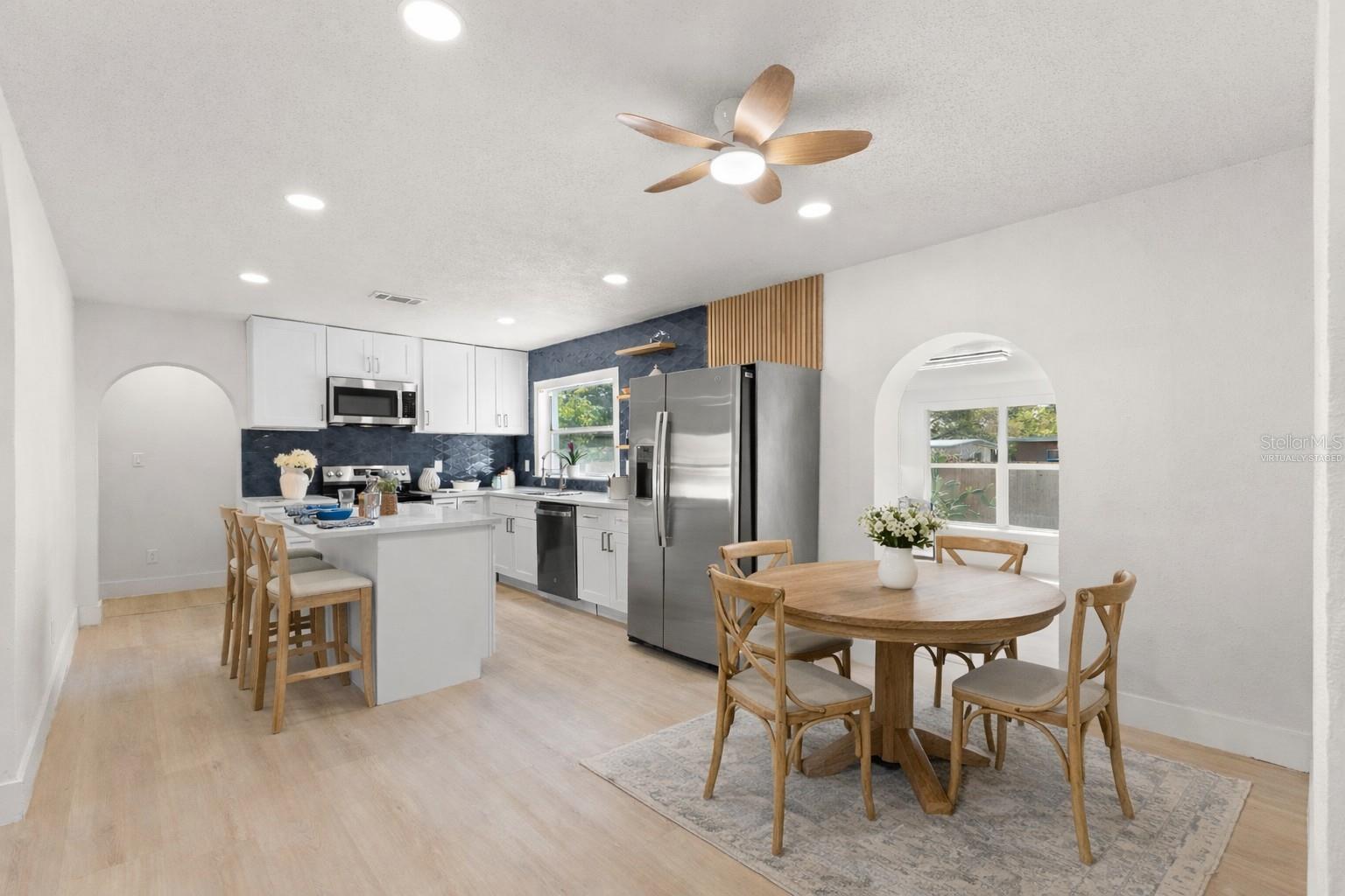 Image 11 of 52 For 2221 Terrace Drive N