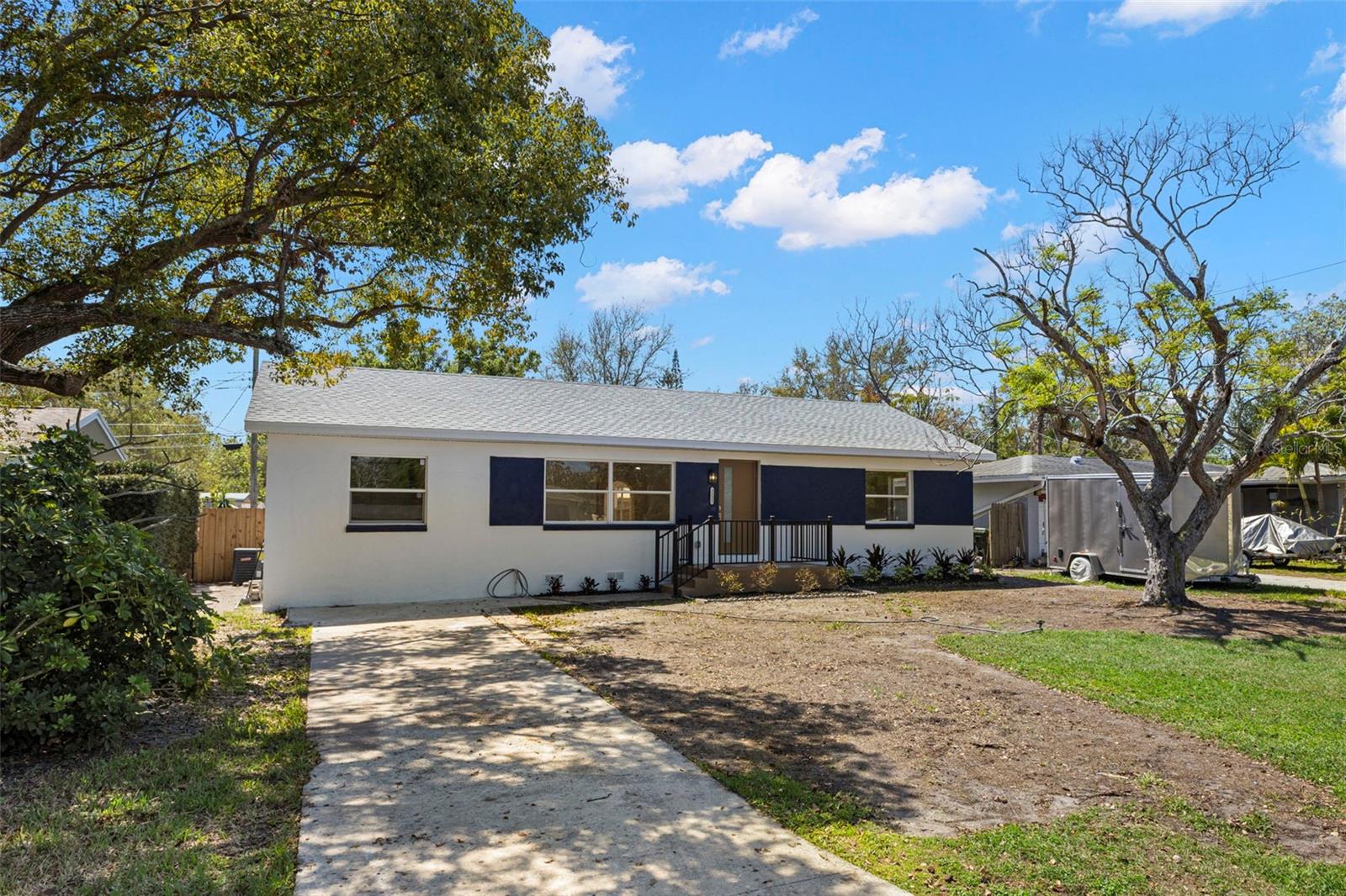 Image 3 of 52 For 2221 Terrace Drive N