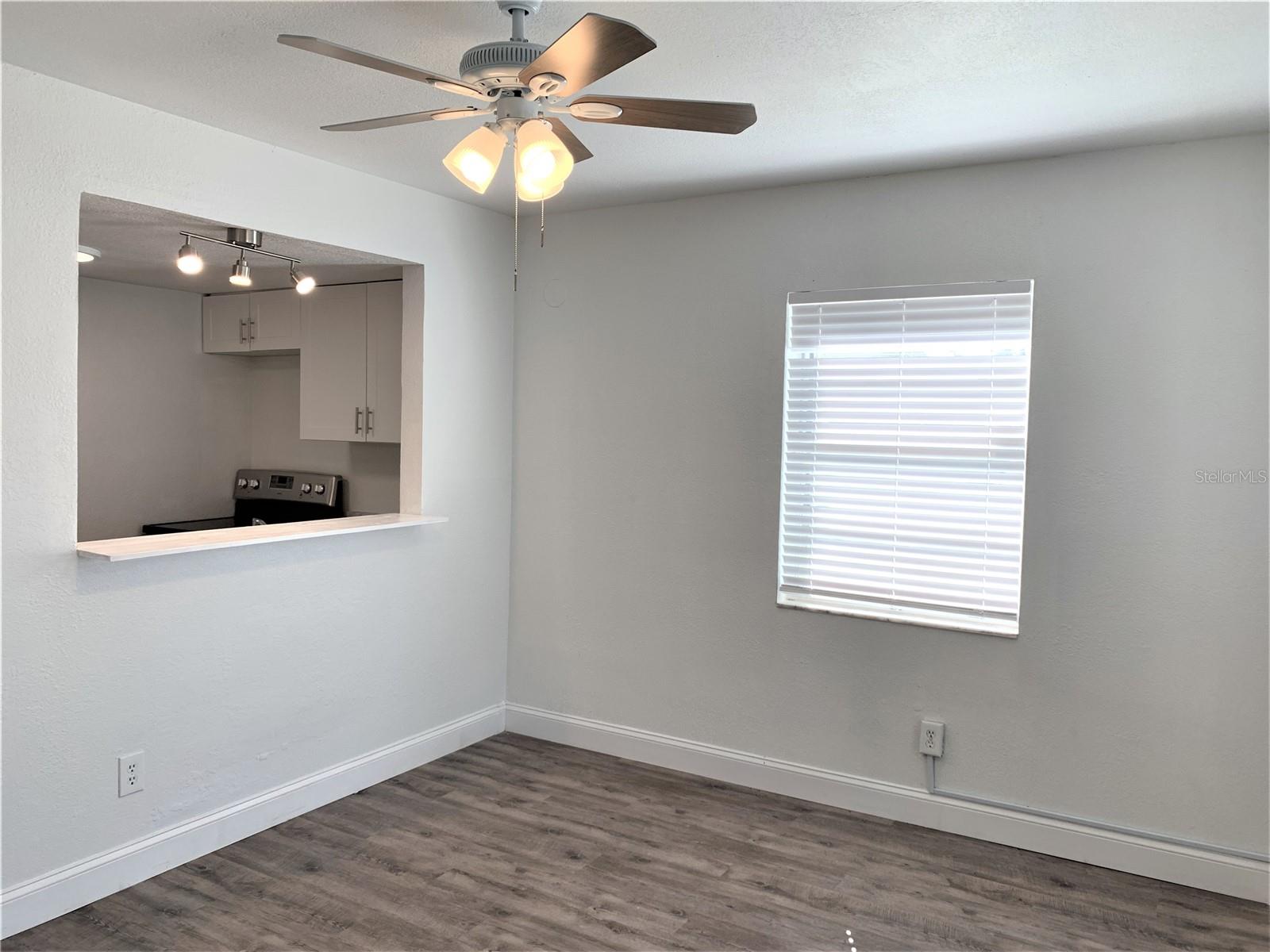 Image 6 of 17 For 7150 Bank Drive 101