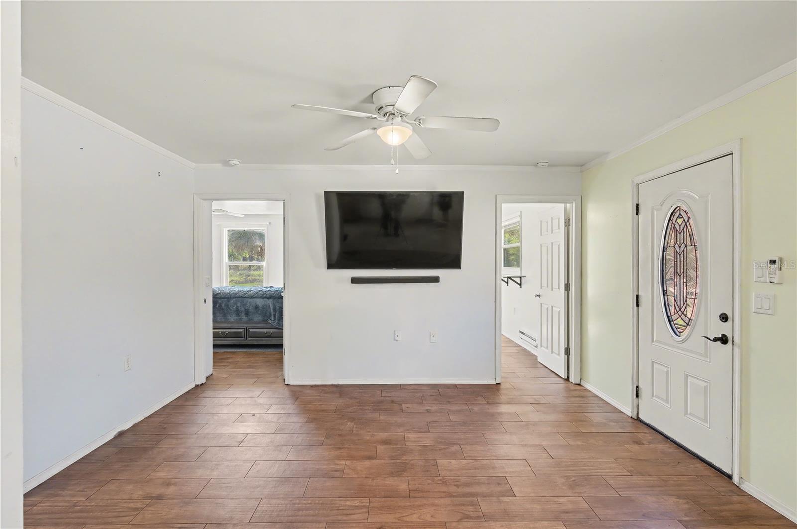 Image 8 of 27 For 19511 110th Avenue